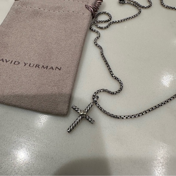 David Yurman Petite Cross Necklack - Picture 4 of 4